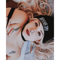 vivih_sgh - B2zT9axn4PR_B2zT9Yunv0U-Ur1R3VuF.jpg